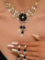 Stunning Alloy With Rhinestone Jewelry Set
