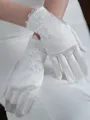 Exquisite Polyester With Lace Wrist Length Wedding Gloves
