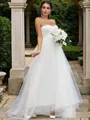 A-Line/Princess Tulle Ruffles Sweetheart Sleeveless Sweep Train Wedding Dresses