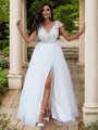 A-Line/Princess Lace Applique Scoop Short Sleeves Sweep Train Wedding Dresses