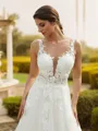 A-Line/Princess Tulle Lace Scoop Sleeveless Chapel Train Wedding Dresses