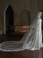 Luxurious Tulle One-Tier Cathedral Bridal Veils