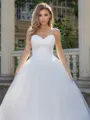A-line/Princess Lace Sweetheart Sleeveless Sweep Train Wedding Dress