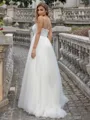 A-line/Princess Tulle Sweetheart Sleeveless Sweep Train Wedding Dress