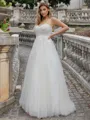A-line/Princess Tulle Sweetheart Sleeveless Sweep Train Wedding Dress