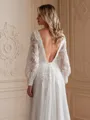 A-Line/Princess Tulle Lace V-neck Long Sleeves Court Train Wedding Dresses