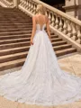 A-line/Princess Lace Spaghetti Straps Sleeveless Chapel Train Wedding Dresses