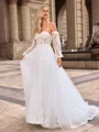 A-line/Princess Tulle Sweetheart Long Sleeves Court Train Wedding Dresses