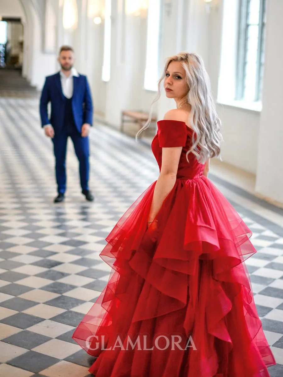 A-line Stunning Off-the-Shoulder Floor-Length Tulle Prom Dress With Ruffles