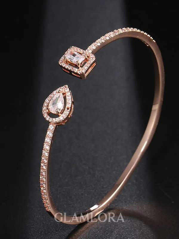 Charming Alloy With Rhinestone Bracelets