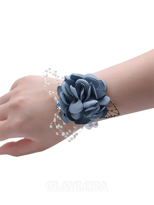 Elegant Cloth Wrist Corsage