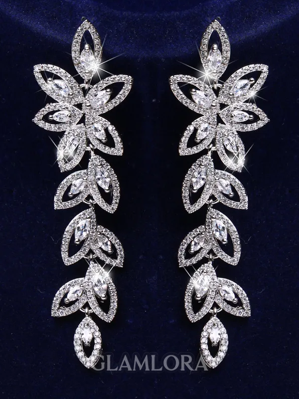 Fascinating Metal With Rhinestone Earrings