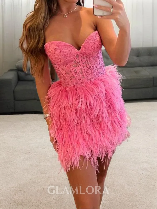 Sheath/Column Sweetheart Glamorous Tulle Corset Short/Mini Homecoming Dress With Applique