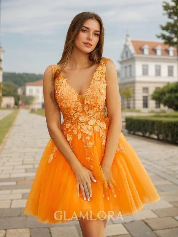 Ball-Gown Grand V-neck Tulle Short/Mini Homecoming Dress With Appliques Lace