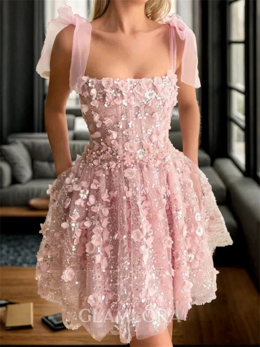 Captivating A-line Square Ruffles Short/Mini Tulle Corset Homecoming Dress