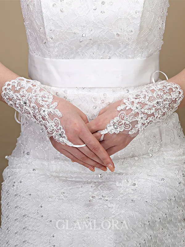Gorgeous Tulle Lace Wedding Gloves
