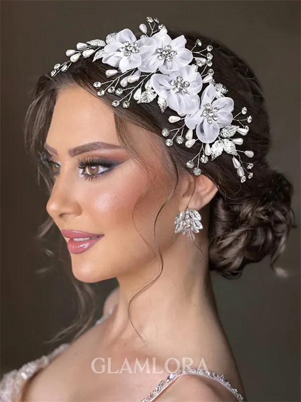 Elegant Pearls With Rhinestone Headpieces