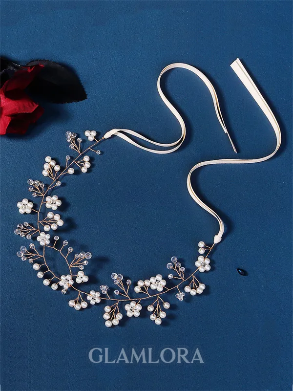 Simple Pearls With Rhinestone Headpieces