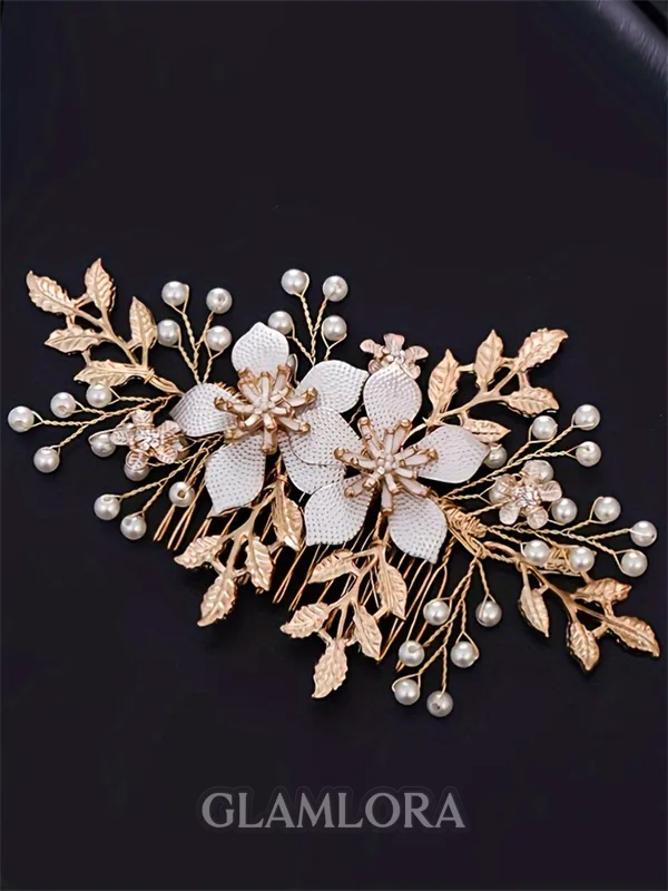 Elegant Pearls With Rhinestone Headpieces