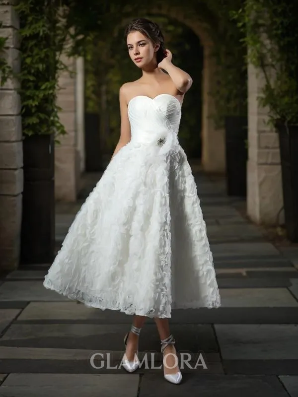 A-line Unique Sweetheart Sleeveless Tea-Length Lace Wedding Dress With Bowknot