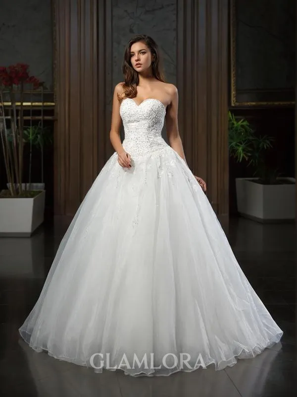 Ball-Gown Princess Sweetheart Sleeveless Glam Sweep Train Tulle Wedding Dress With Beading