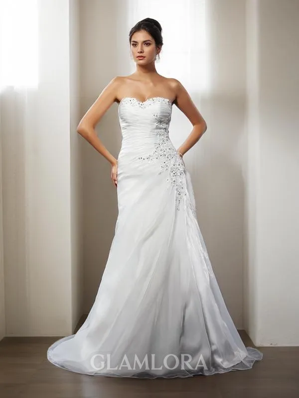 A-line Sweetheart Sleeveless Court Train Organza Exquisite Wedding Dress With Applique