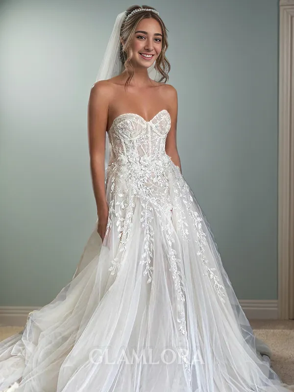 Delicate A-line Sweetheart Court Train Tulle Corset Wedding Dress With Slit