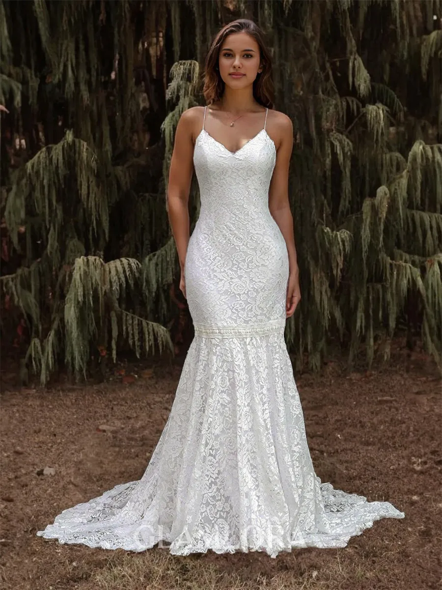 Pretty Sheath/Column V-neck Lace Court Train Wedding Dress With Appliques Lace