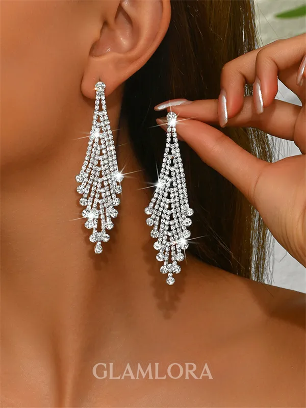 Gorgeous Alloy With Rhinestone Earrings