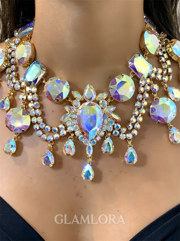 Luxurious Alloy With Rhinestone Necklace