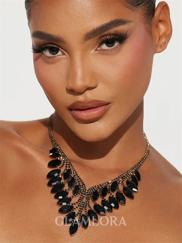 Fascinating Alloy With Rhinestone Necklace