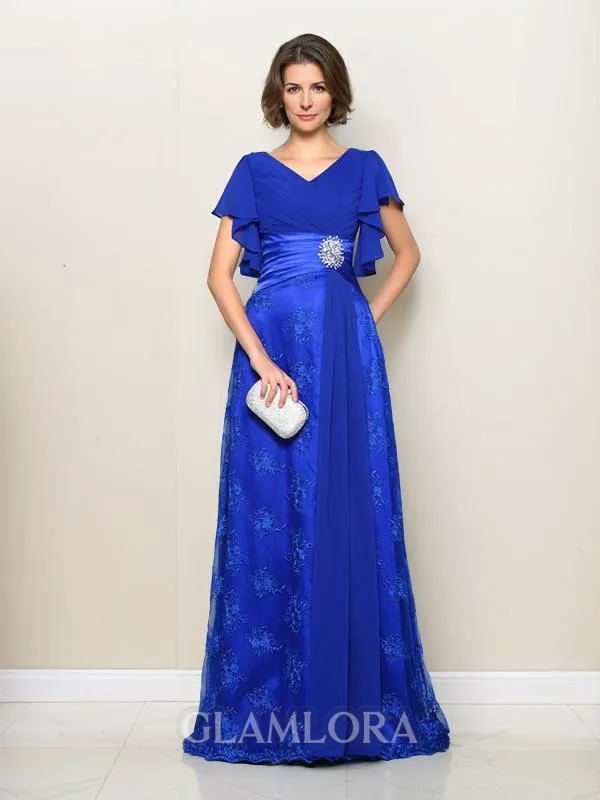 Glamorous A-line V-Neck Short Sleeves Sweep Train Chiffon Mother of the Bride Dress With Applique