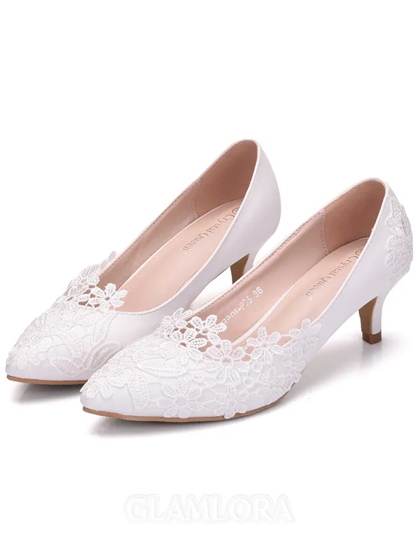 Women's PU Closed Toe With Flower Chunky Heel High Heels