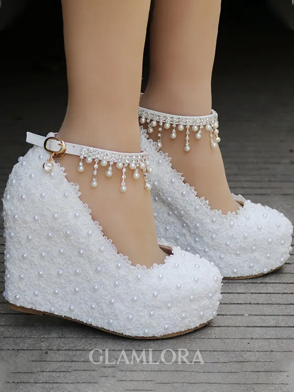Women's PU Closed Toe Wedge Heel With Beading Wedges Shoes