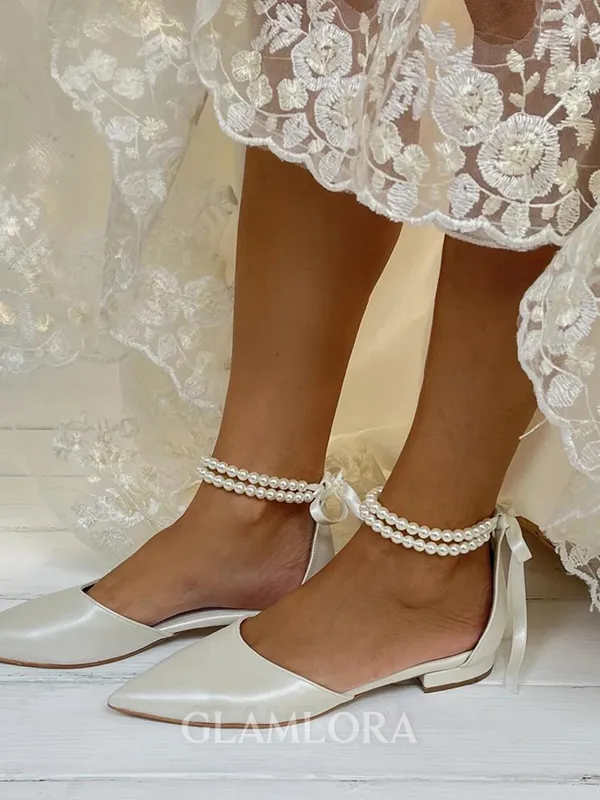 Women's PU With Pearl Closed Toe Flat Heel Wedding Shoes
