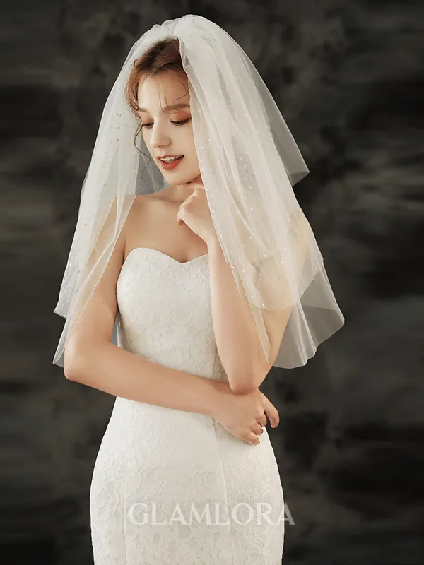 Charming Tulle Three-Tier Waltz Bridal Veils