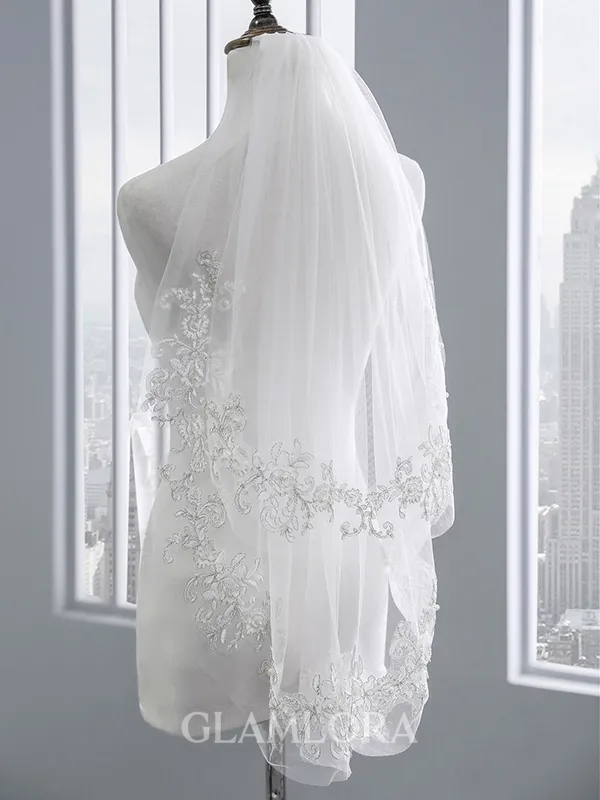 Charming Tulle With Lace Wedding Veils