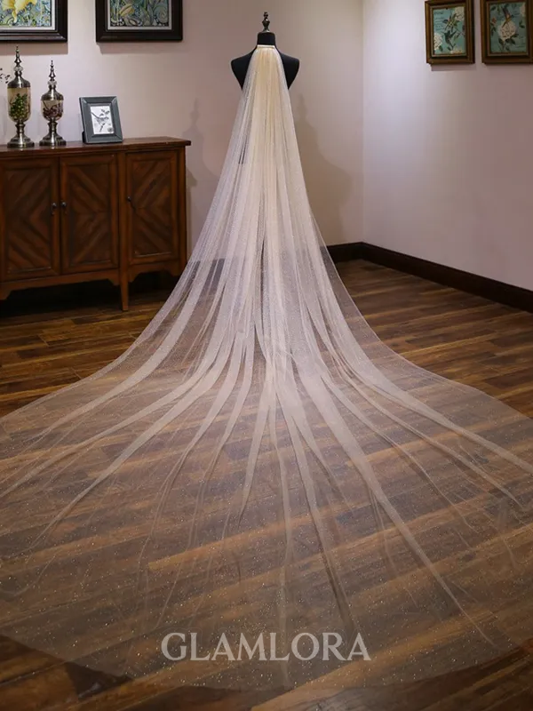 Charming Tulle One-Tier Cathedral Bridal Veils With Sequins