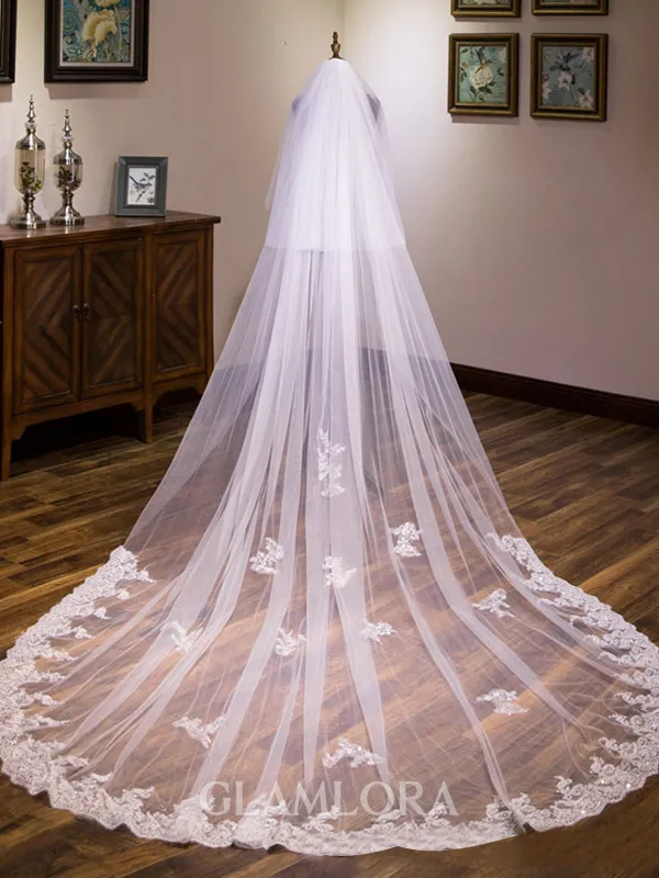 Pretty Tulle Two-Tier Cathedral Bridal Veils With Applique