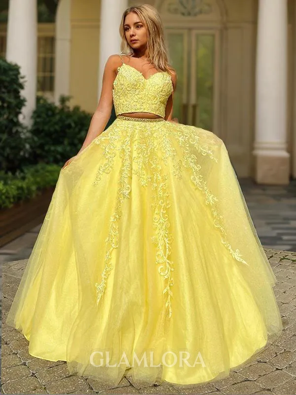 A-line Princess Pretty V-Neck Sleeveless Floor-Length Tulle Prom Dress With Applique