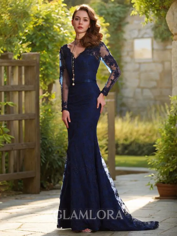 Trumpet/Mermaid V-Neck Graceful Long Sleeves Sweep Train Lace Prom Dress With Applique