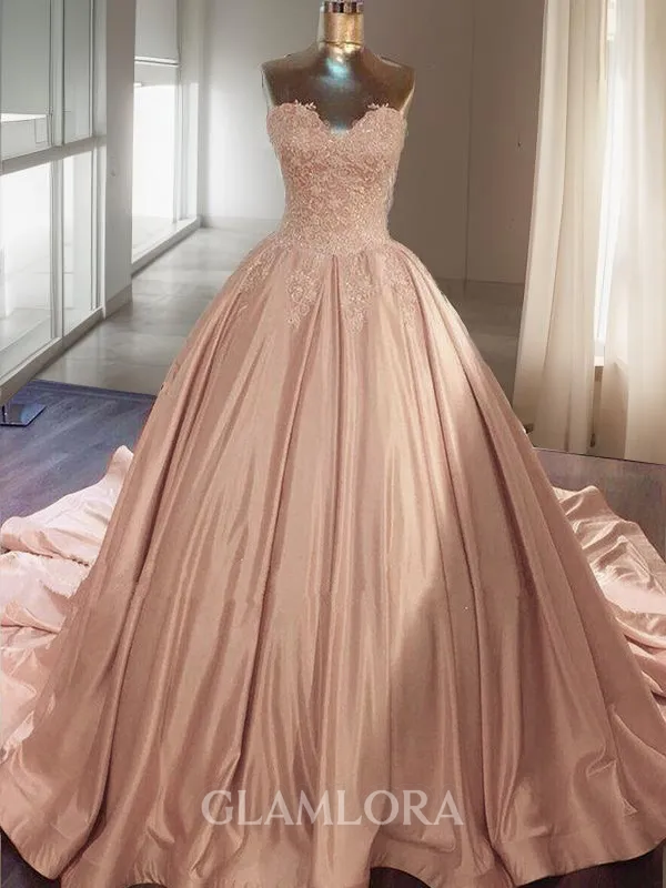Ball-Gown Sweetheart Sleeveless Grand Cathedral Train Satin Evening Dress With Lace
