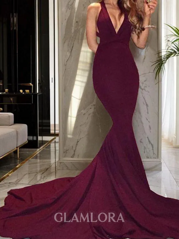 Svelte Trumpet/Mermaid V-Neck Sleeveless Court Train Stretch Crepe Evening Dress