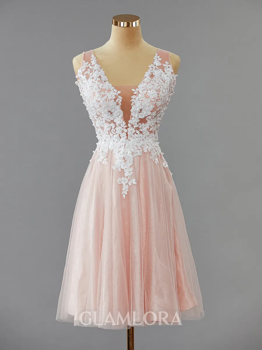 Timeless A-line V-Neck Tulle Short/Mini Homecoming Dress With Appliques Lace