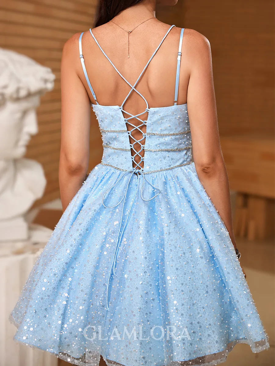 Elegant A-line V-Neck Short/Mini Homecoming Dress