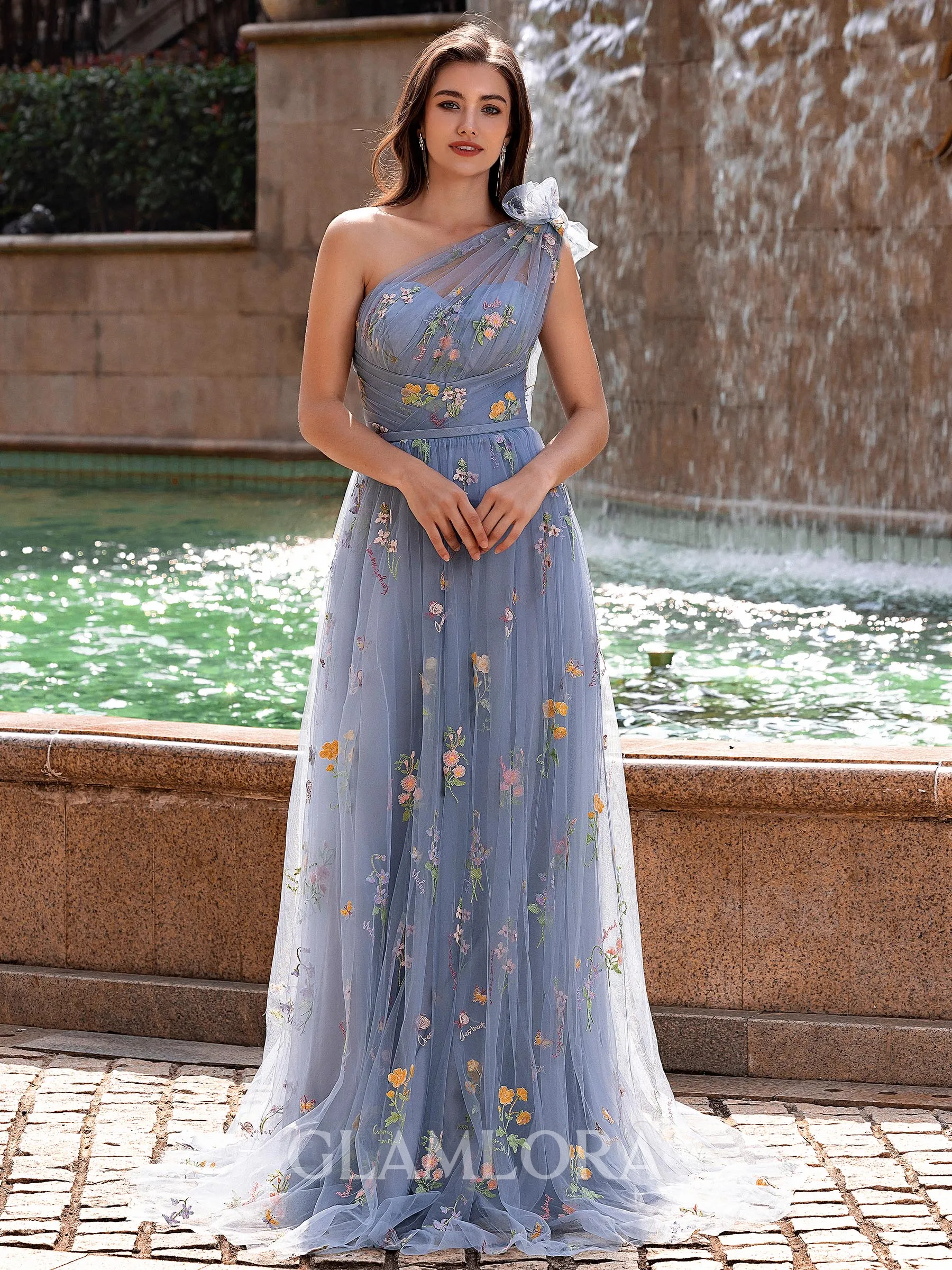 Glamorous A-line One-Shoulder Appliques Lace Sweep Train Lace Prom Dress