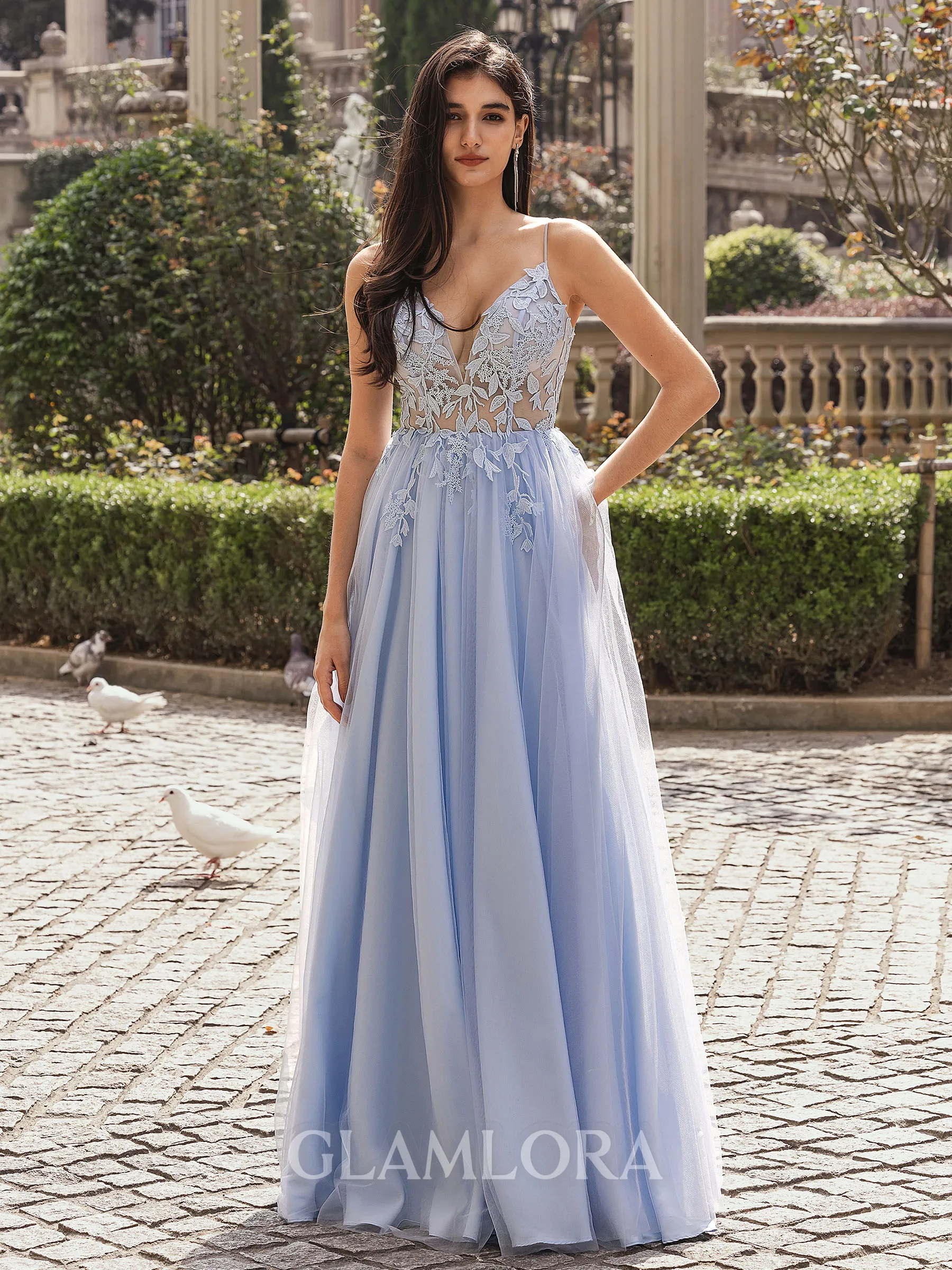 Stunning A-line V-Neck Appliques Lace Floor-Length Tulle Corset Prom Dress