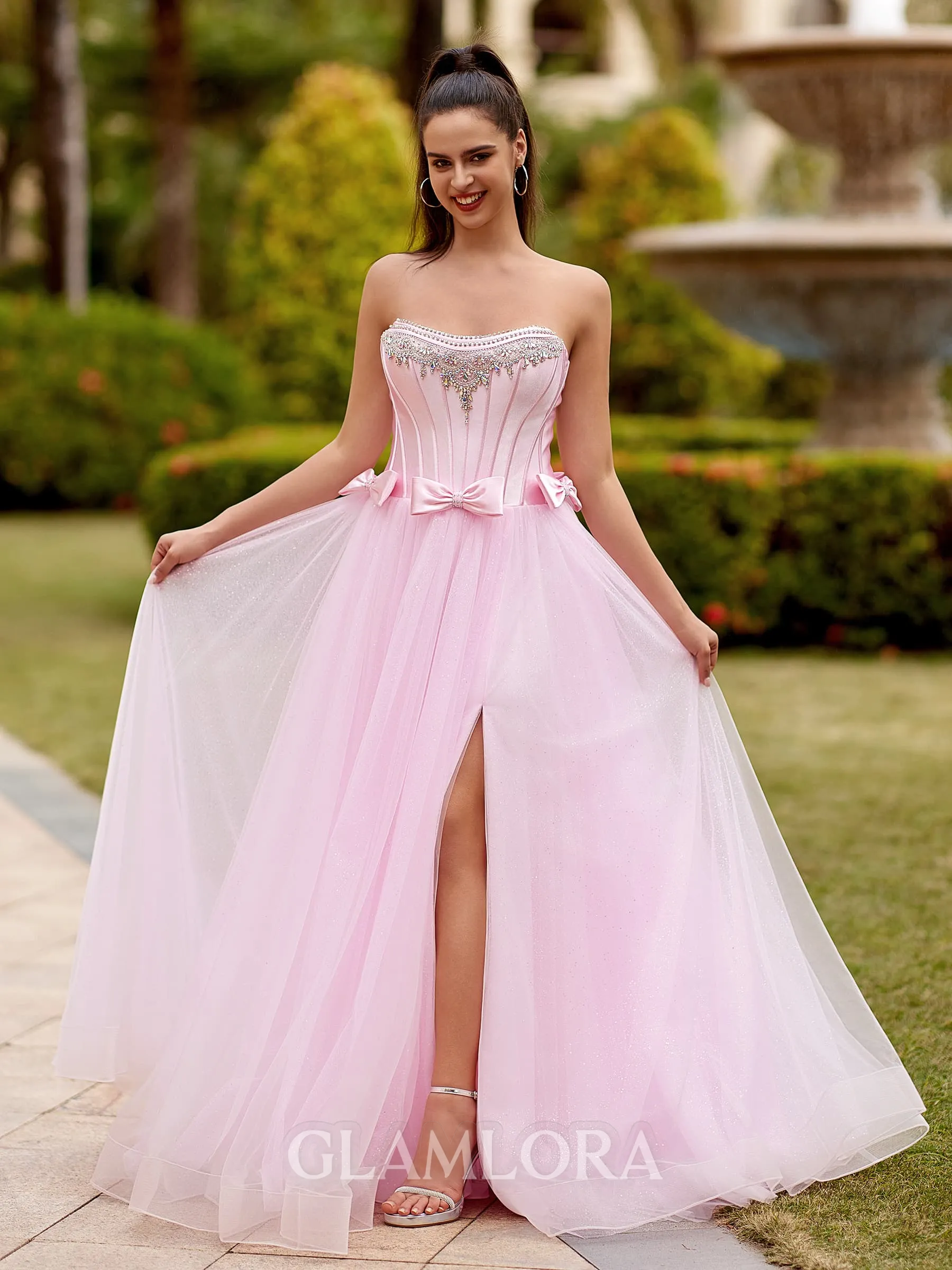 Captivating A-line Straight Rhinestone Floor-Length Tulle Corset Prom Dress