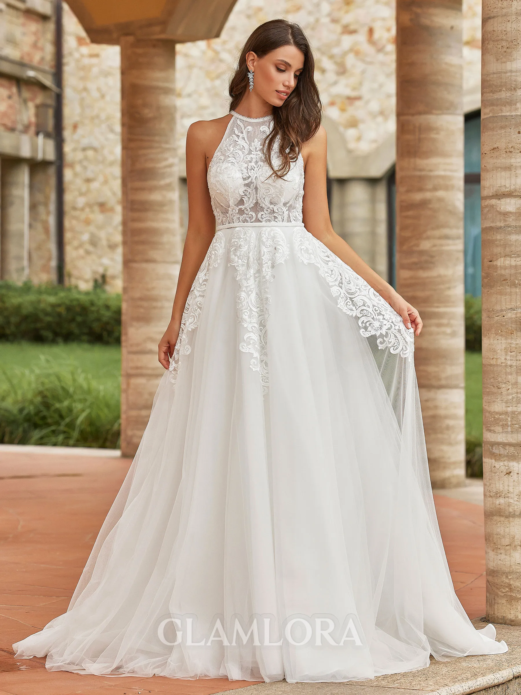 Captivating A-Line/Princess Tulle Lace Scoop Sleeveless Sweep/Brush Train Wedding Dresses