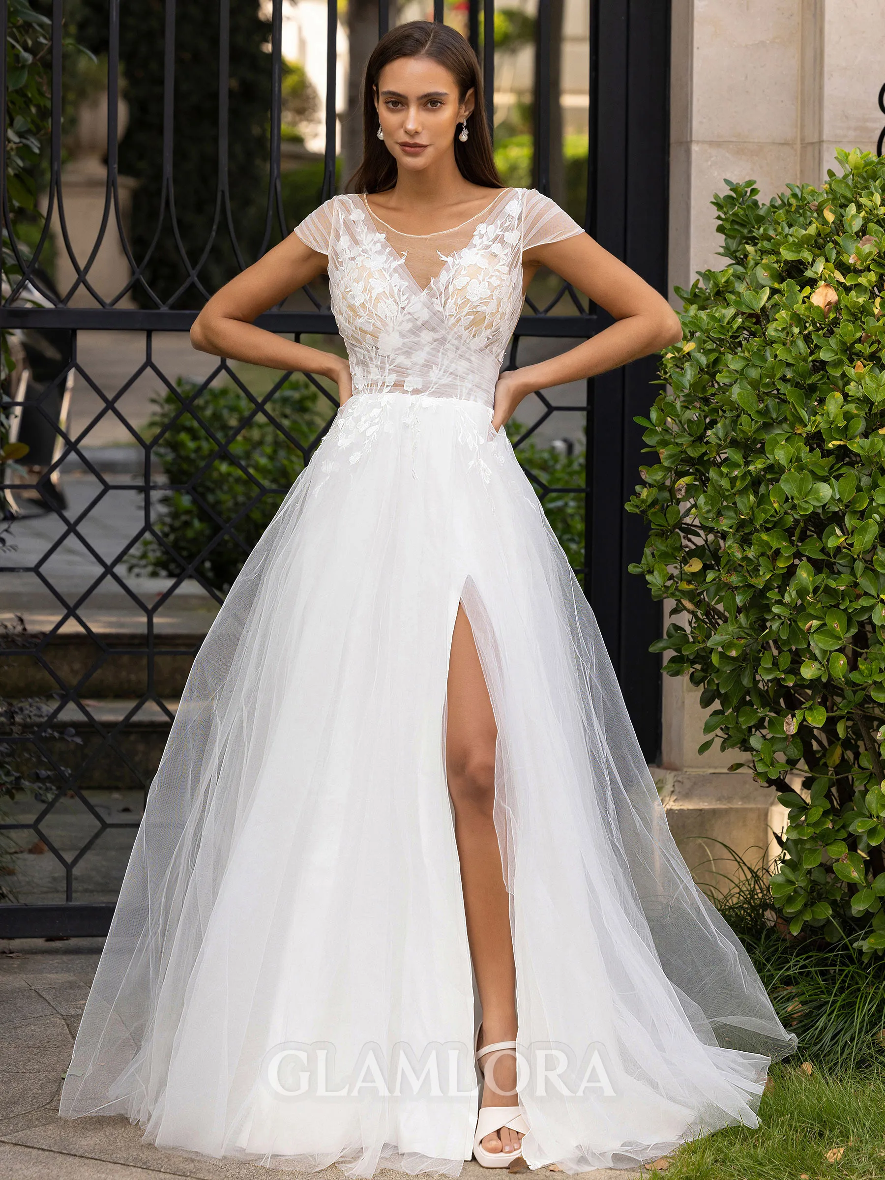 Understated A-Line/Princess Lace Applique Scoop Short Sleeves Sweep/Brush Train Wedding Dress